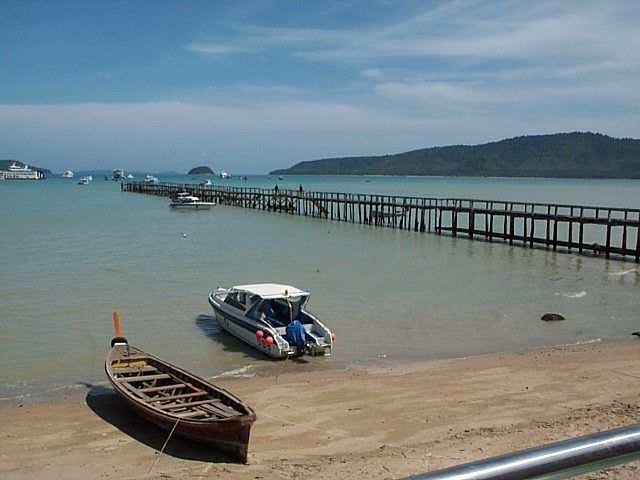 Baie de Chalong : l'ancienne jetée