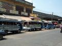 Le marché de Phuket : départ des bus