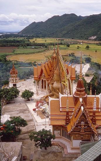 Kanchanaburi - Wat Tham Seua
